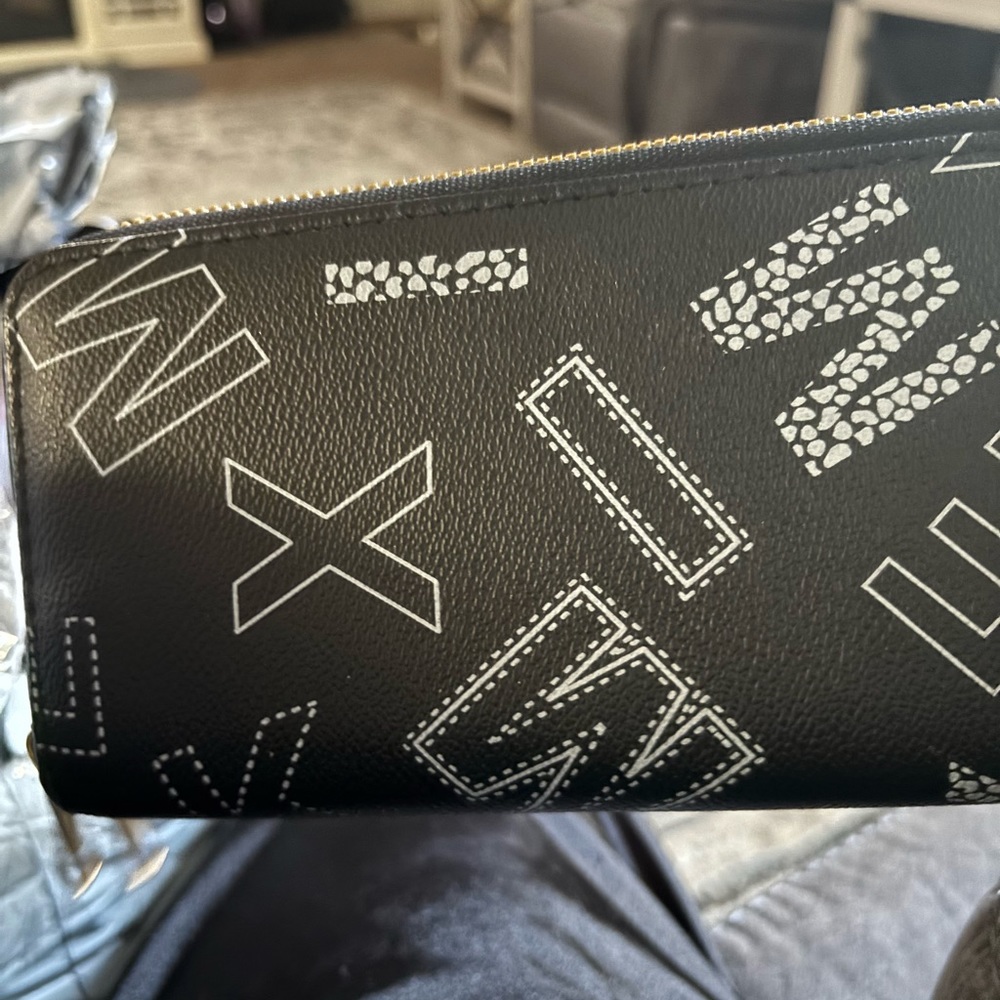 MXM Black and White Graphic Wallet Dbl Zippers